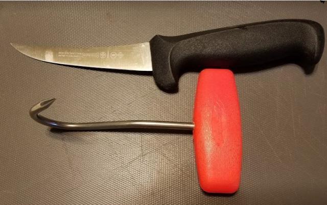 Mundial 6 Curved Semi-Stiff Boning Knife