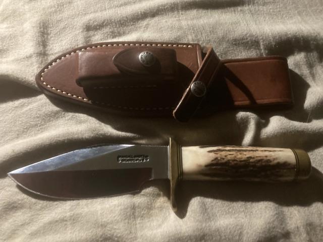 Interesting, large old knife. - Trapperman Forums