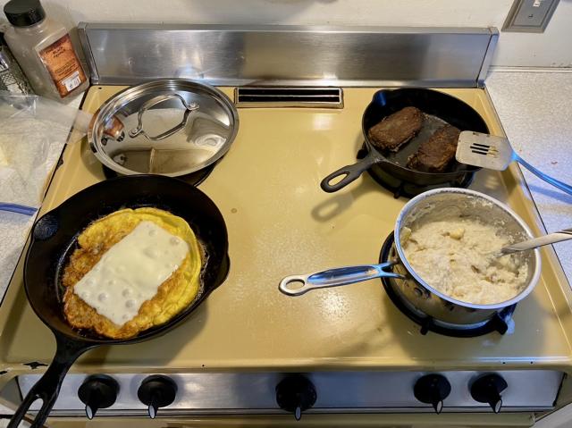 Griswold Iron Mountain #3 Cast Iron Egg Skillet with Heat Ring